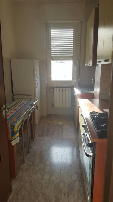 Albenga Sul Mare Famiglie Ed Amici Fino 10 Posti Lejlighed Eksteriør billede